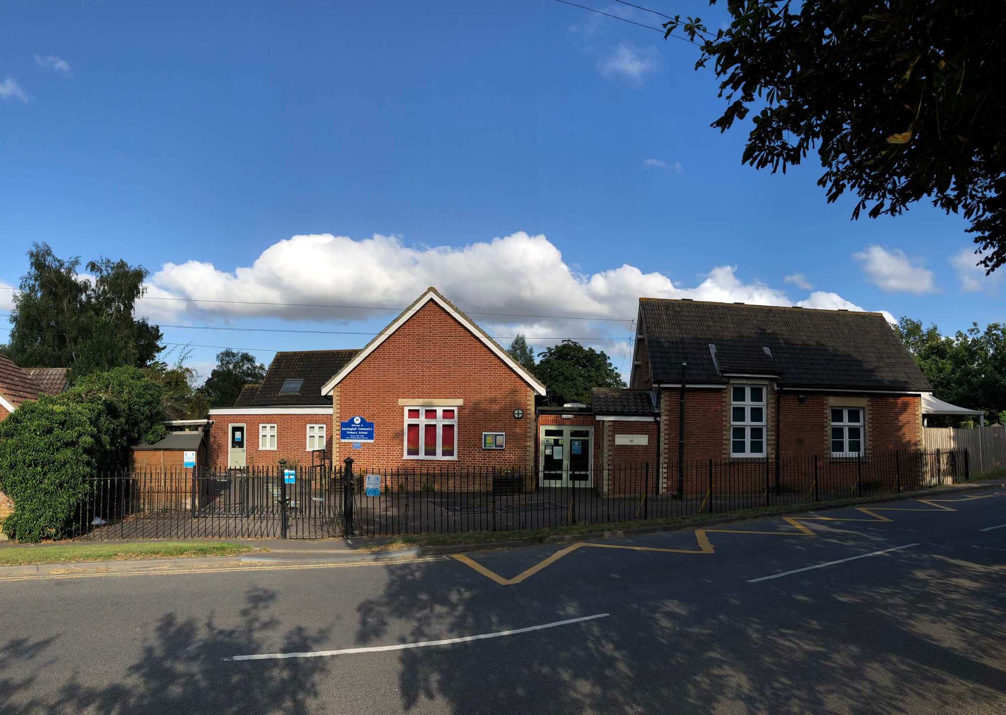Kenninghall Primary School Kenninghall School Tea Towels & Tote Bags